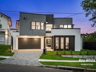 * BRAND NEW * CONTEMPORARY 5-BEDROOM MASTERPIECE!