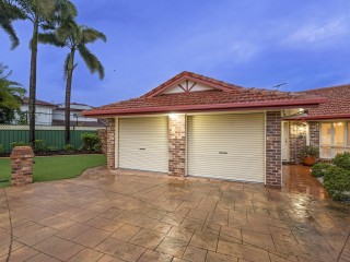 SOLD BY TEAM JOHN HENG!