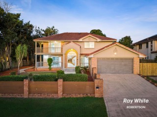 FAMILY-INSPIRED LIVING WITH SPACE, STYLE & SOPHISTICATION